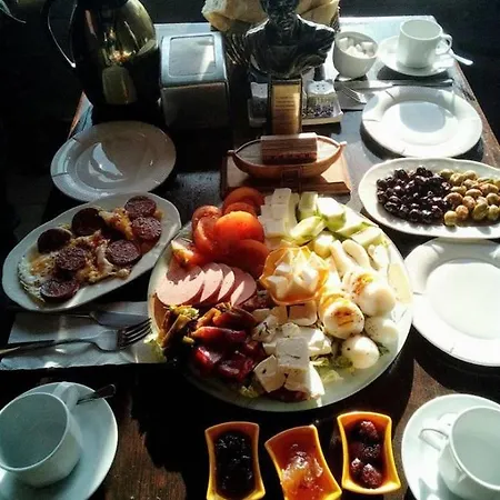 Merve Park Hotell Bitez