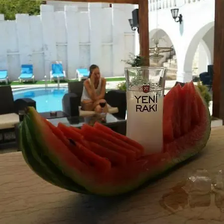 Merve Park Hotell 4*